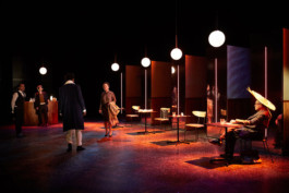 Marie Szersnovicz – Scénographie & costumes