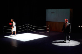 Marie Szersnovicz – Scénographie & costumes