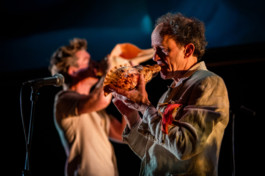 Marie Szersnovicz – Scénographie & costumes