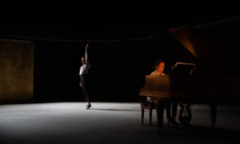 Marie Szersnovicz – Scénographie & costumes