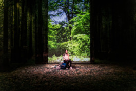 Marie Szersnovicz – Scénographie & costumes