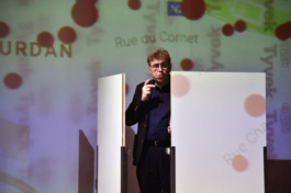 Marie Szersnovicz – Scénographie & costumes