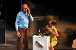 Marie Szersnovicz – Scénographie & costumes