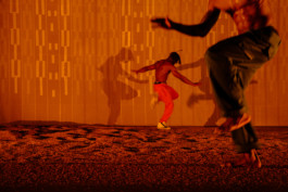 Marie Szersnovicz – Scénographie & costumes