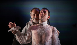 Marie Szersnovicz – Scénographie & costumes