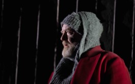 Marie Szersnovicz – Scénographie & costumes