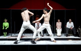 Marie Szersnovicz – Scénographie & costumes